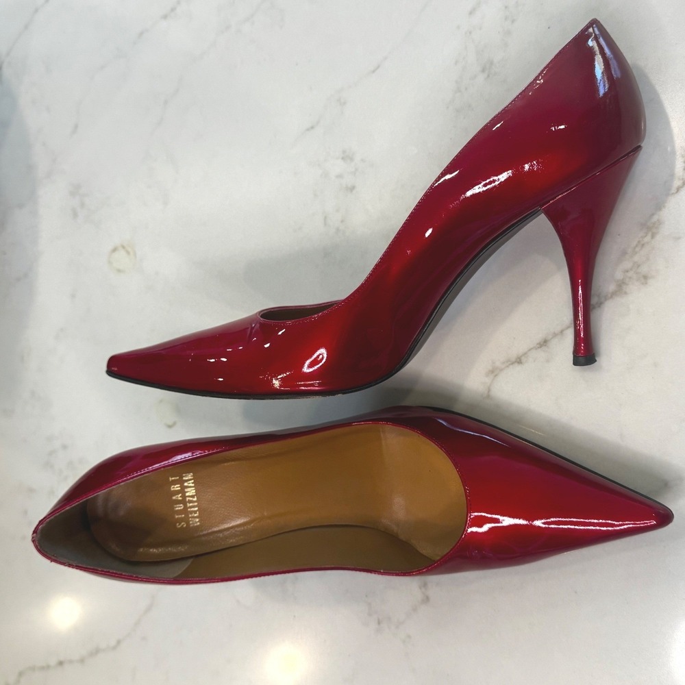 Stuart Weitzman Women 7.5 M Red Patent Leather Pointed Toe Stiletto Pump Heels
